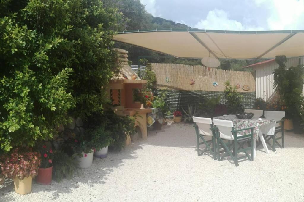 Villa Hara Αγία Ευφημία Εξωτερικό φωτογραφία